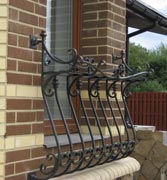 Кованый металлический французский балкон