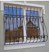 Дутая сварная решетка на окно
